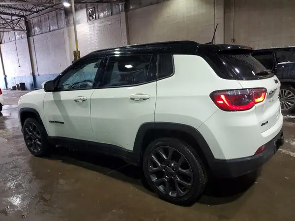 3C4NJDCBXKT675514 2019 JEEP COMPASS - Image 2