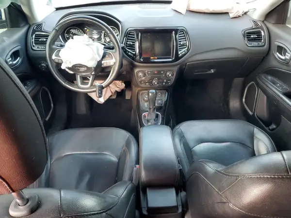 3C4NJDCBXKT753208 2019 JEEP COMPASS - Image 8