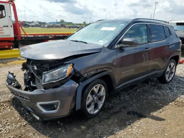 3C4NJDCBXKT772468 2019 JEEP COMPASS - Image 1