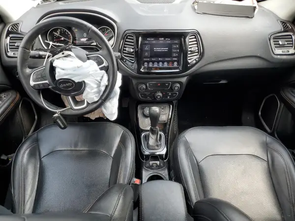 3C4NJDCBXKT772468 2019 JEEP COMPASS - Image 8