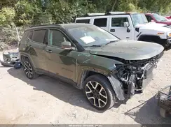 3C4NJDCBXKT773295 2019 JEEP COMPASS