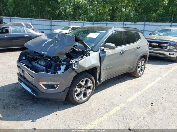 3C4NJDCBXKT780960 2019 JEEP COMPASS - Image 2