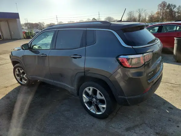 3C4NJDCBXKT791621 2019 JEEP COMPASS - Image 2