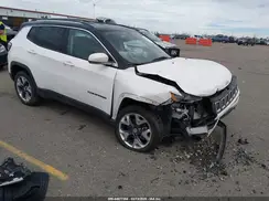 3C4NJDCBXKT812158 2019 JEEP COMPASS