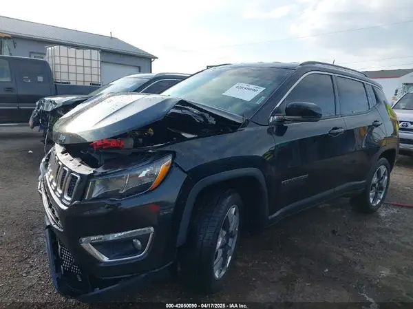 3C4NJDCBXKT812466 2019 JEEP COMPASS - Image 2