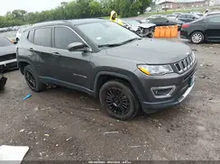 3C4NJDCBXKT838808 2019 JEEP COMPASS