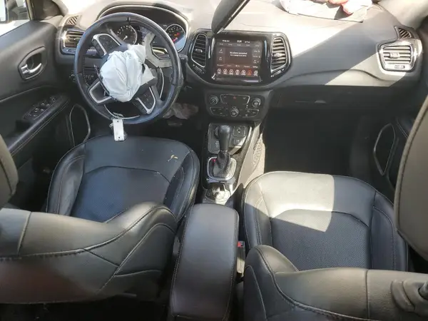 3C4NJDCBXLT120225 2020 JEEP COMPASS - Image 8