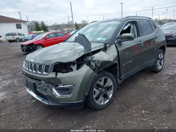 3C4NJDCBXLT123657 2020 JEEP COMPASS - Image 2