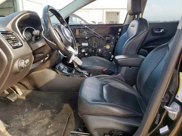 2020 JEEP COMPASS auction photo 7
