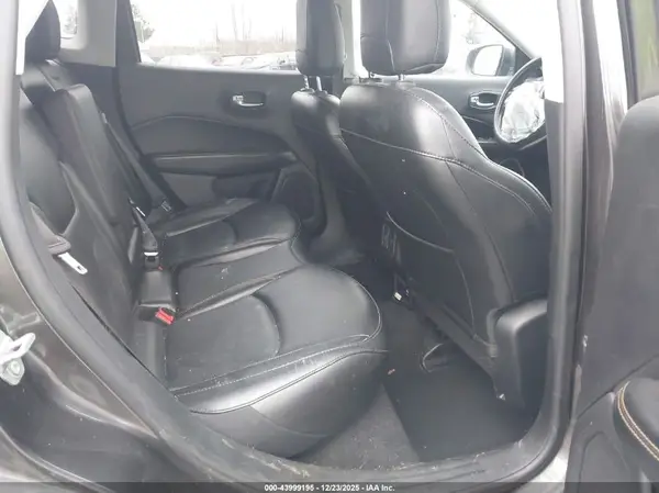 3C4NJDCBXLT185379 2020 JEEP COMPASS - Image 8