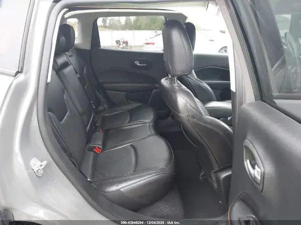 3C4NJDCBXLT193739 2020 JEEP COMPASS - Image 8