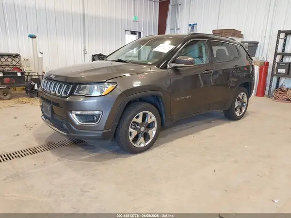 3C4NJDCBXLT193773 2020 JEEP COMPASS - Image 2
