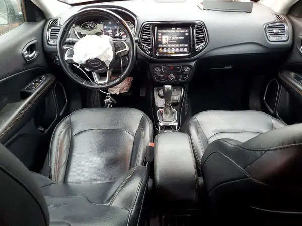 3C4NJDCBXLT208692 2020 JEEP COMPASS - Image 8
