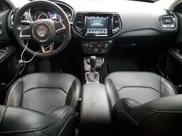 3C4NJDCBXLT209079 2020 JEEP COMPASS - Image 8