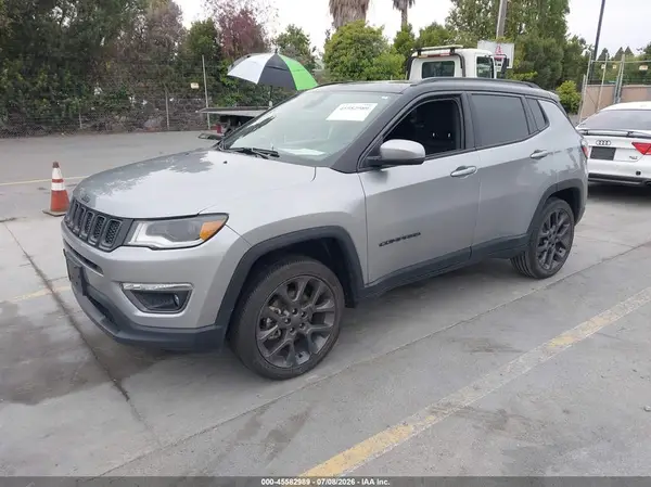 3C4NJDCBXLT242759 2020 JEEP COMPASS - Image 2