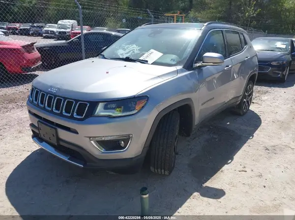 3C4NJDCBXMT541427 2021 JEEP COMPASS - Image 2