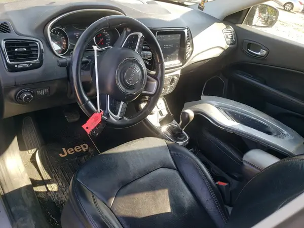 3C4NJDCBXMT565856 2021 JEEP COMPASS - Image 8