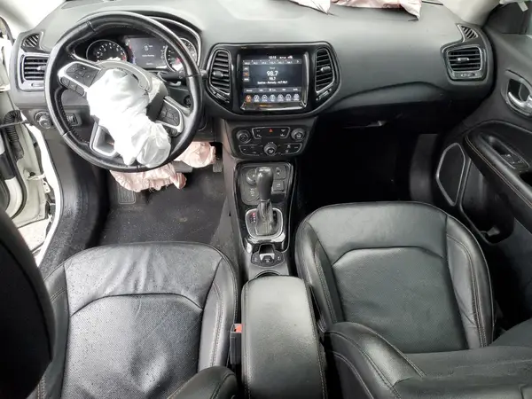 3C4NJDCBXMT570135 2021 JEEP COMPASS - Image 8