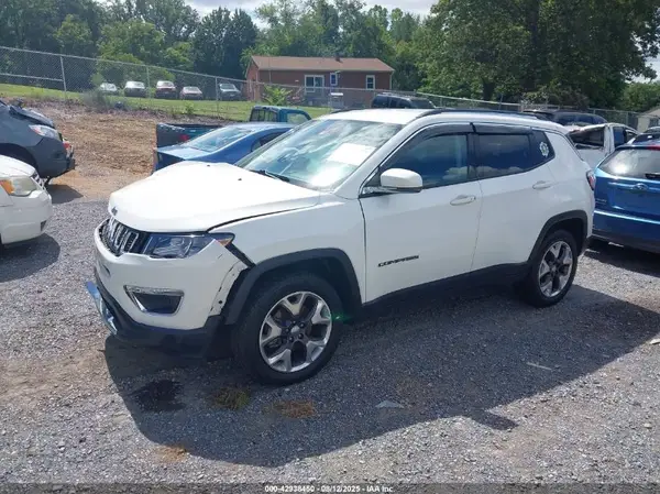 3C4NJDCBXMT572385 2021 JEEP COMPASS - Image 2