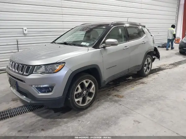 3C4NJDCBXMT579563 2021 JEEP COMPASS - Image 2