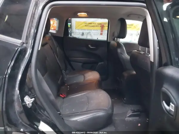 3C4NJDCBXMT600248 2021 JEEP COMPASS - Image 8