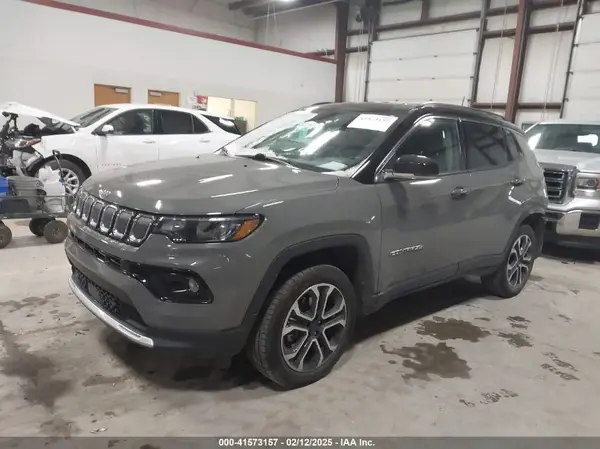 3C4NJDCBXNT101483 2022 JEEP COMPASS - Image 2