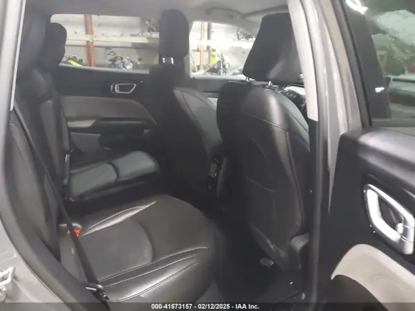 3C4NJDCBXNT101483 2022 JEEP COMPASS - Image 8