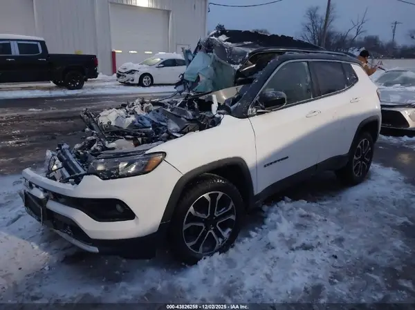 3C4NJDCBXNT118400 2022 JEEP COMPASS - Image 2