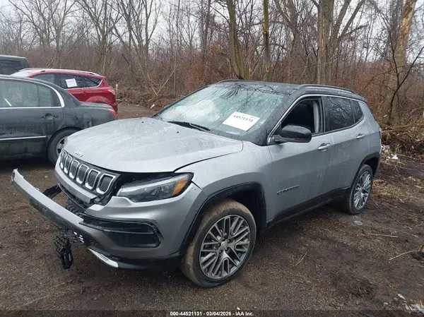 3C4NJDCBXNT128389 2022 JEEP COMPASS - Image 2