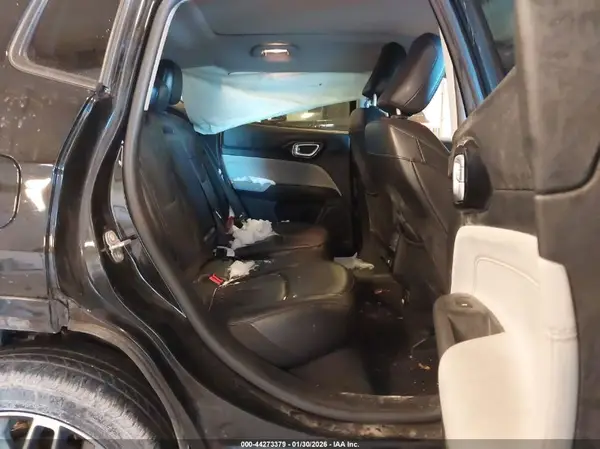 3C4NJDCBXNT128859 2022 JEEP COMPASS - Image 8