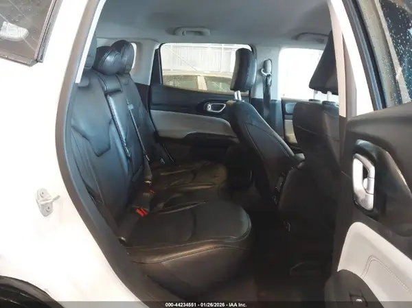 3C4NJDCBXNT142955 2022 JEEP COMPASS - Image 8