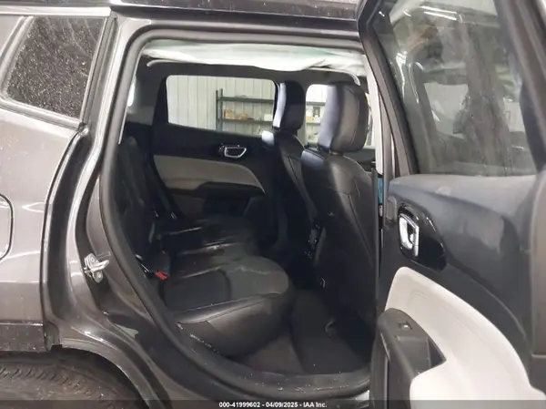 3C4NJDCBXNT144690 2022 JEEP COMPASS - Image 8