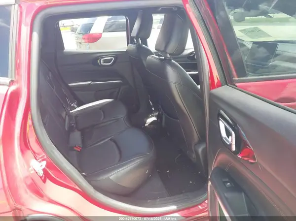 3C4NJDCBXNT152062 2022 JEEP COMPASS - Image 8