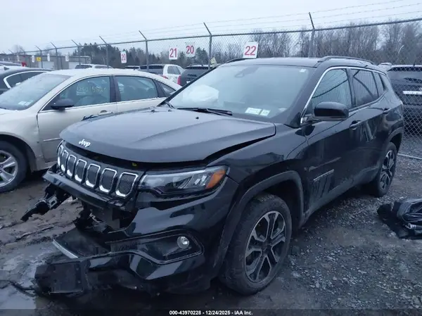 3C4NJDCBXNT155477 2022 JEEP COMPASS - Image 2