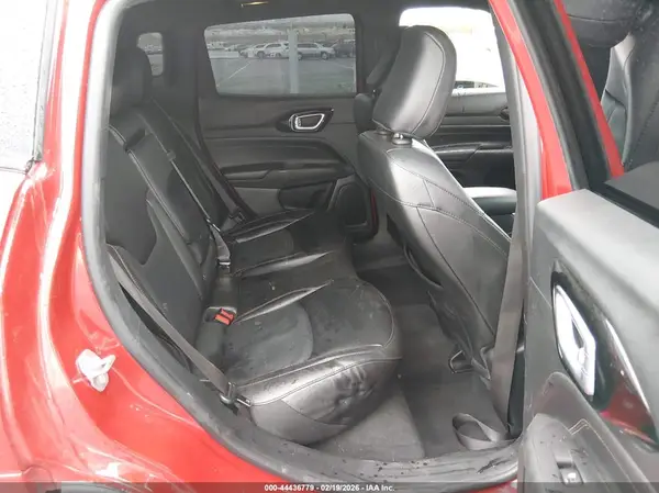 3C4NJDCBXNT164163 2022 JEEP COMPASS - Image 8
