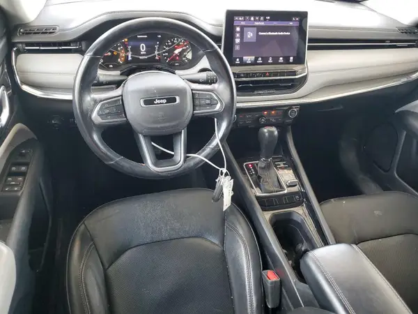 3C4NJDCBXNT165300 2022 JEEP COMPASS - Image 8