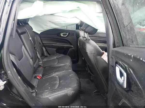 3C4NJDCBXNT167189 2022 JEEP COMPASS - Image 8