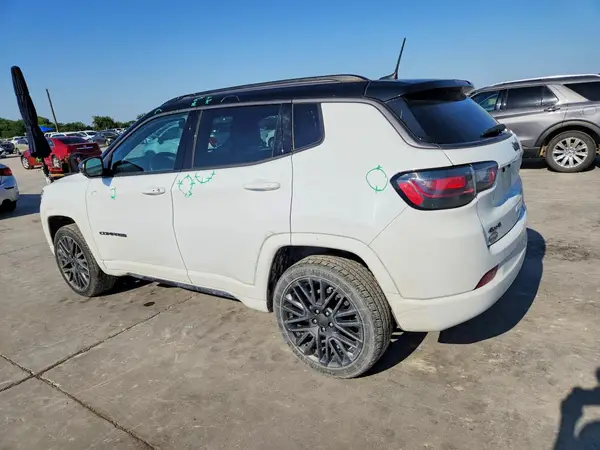 3C4NJDCBXNT172201 2022 JEEP COMPASS - Image 2