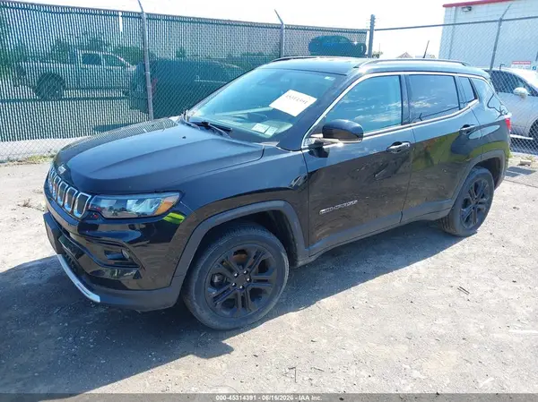 3C4NJDCBXNT186874 2022 JEEP COMPASS - Image 2