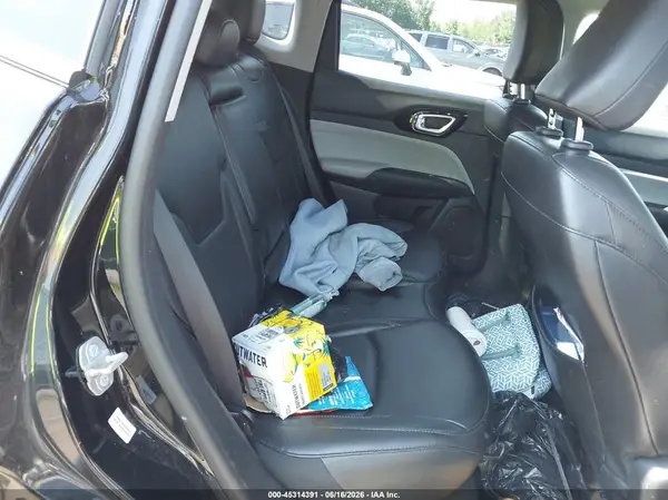 3C4NJDCBXNT186874 2022 JEEP COMPASS - Image 8
