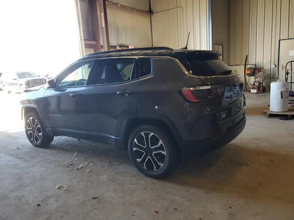 3C4NJDCBXNT224684 2022 JEEP COMPASS - Image 2
