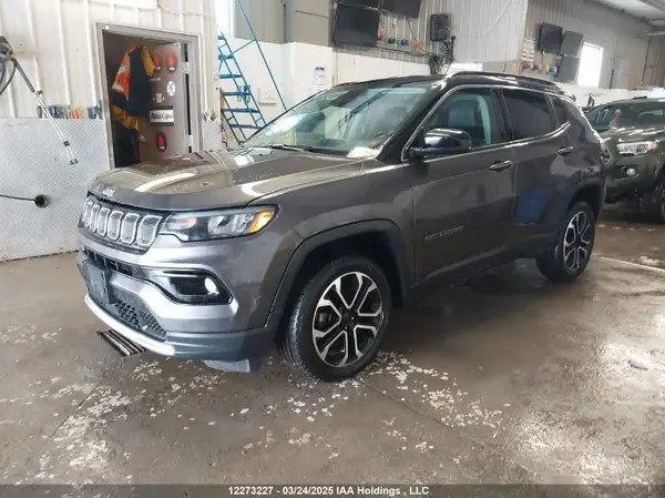 3C4NJDCBXNT238102 2022 JEEP COMPASS - Image 2