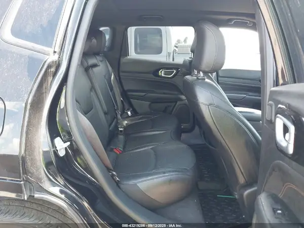 3C4NJDCN0PT517779 2023 JEEP COMPASS - Image 8