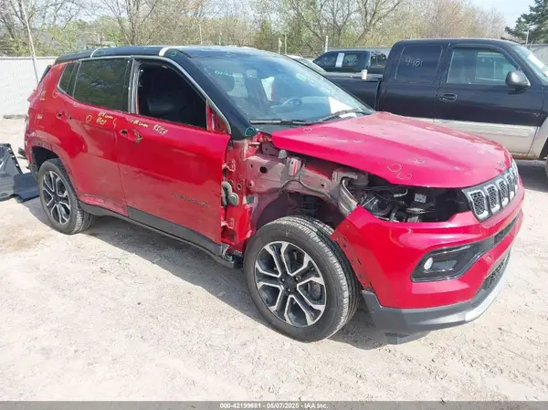3C4NJDCN0PT527468 2023 JEEP COMPASS - Image 1