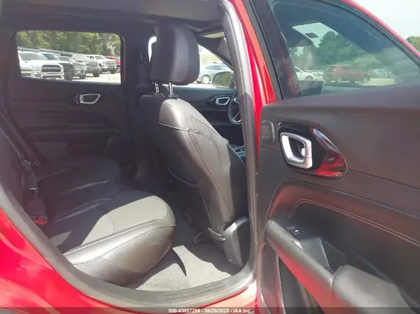 3C4NJDCN0PT531519 2023 JEEP COMPASS - Image 8