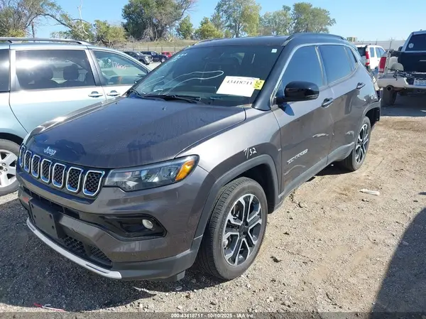 3C4NJDCN0PT550975 2023 JEEP COMPASS - Image 2