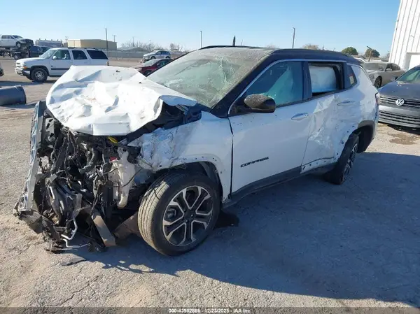 3C4NJDCN0PT569252 2023 JEEP COMPASS - Image 2