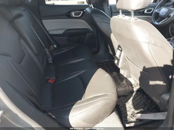 3C4NJDCN0PT572667 2023 JEEP COMPASS - Image 8