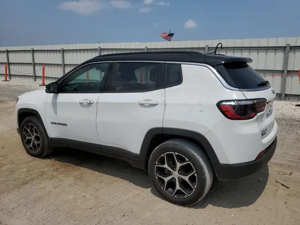 3C4NJDCN0RT122990 2024 JEEP COMPASS - Image 2