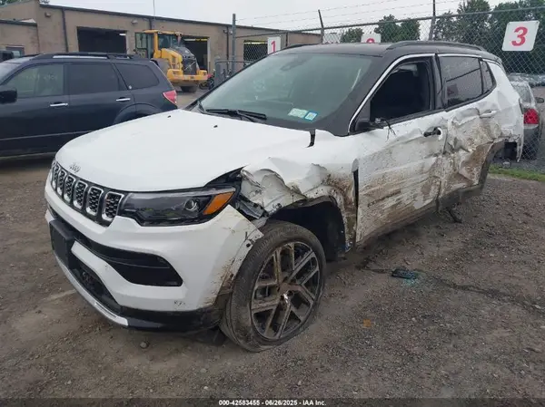 3C4NJDCN0RT156525 2024 JEEP COMPASS - Image 2